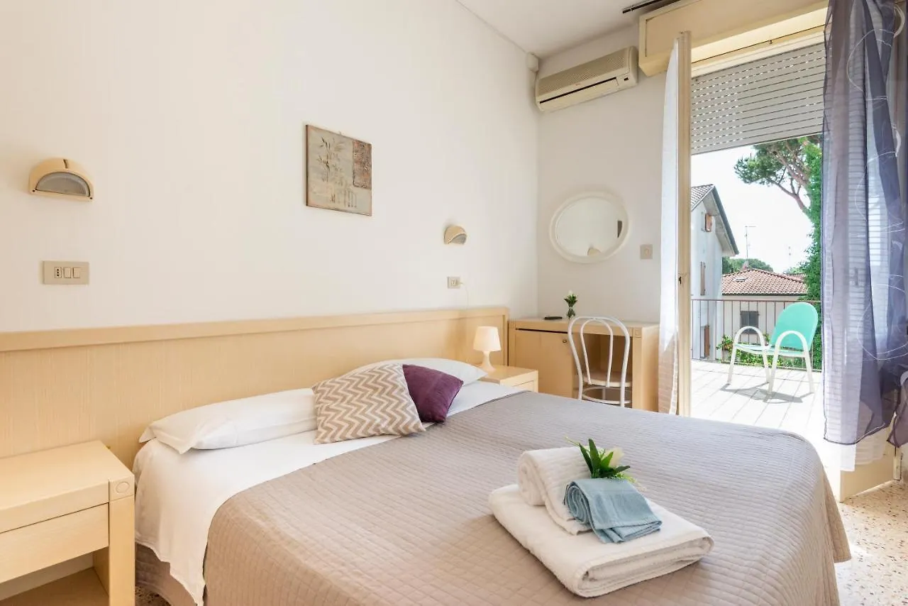 Hotel Verde Luna Cervia 3*,