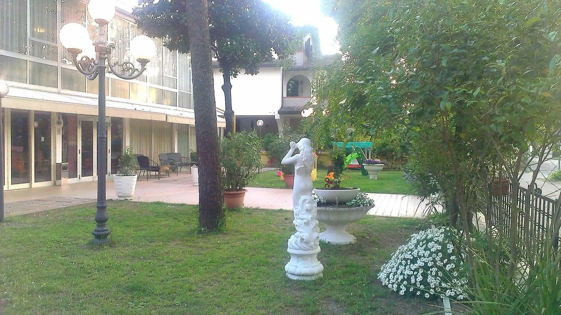 Hotel Verde Luna Cervia